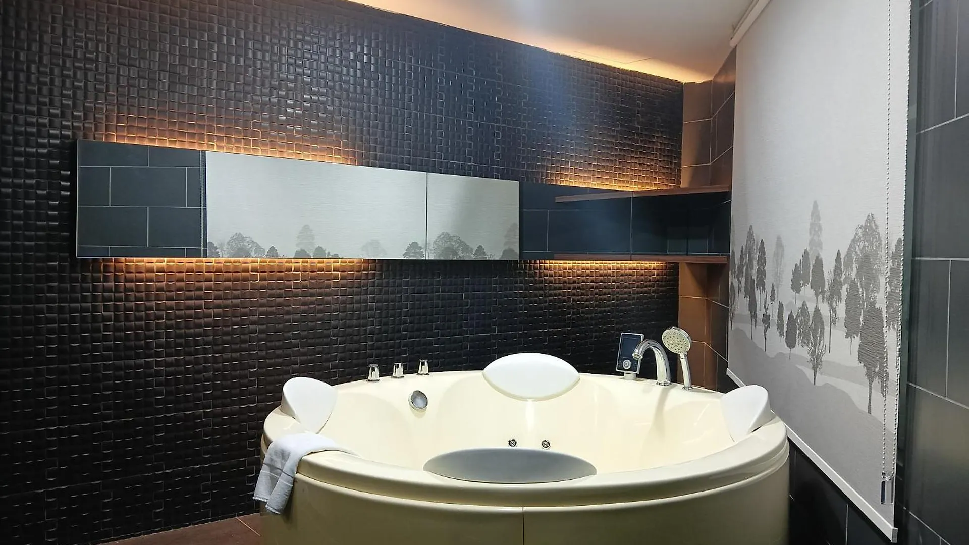 Hotel Regal Vista Ipoh 3*,