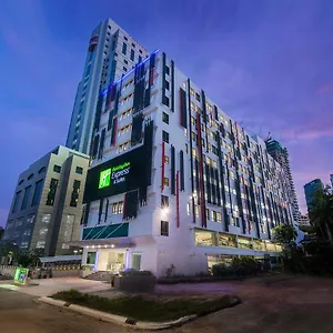 swiss-inn-johor-bahru.johorbahruhotels.net/